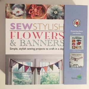 Flowers & Banners Sewing Kit